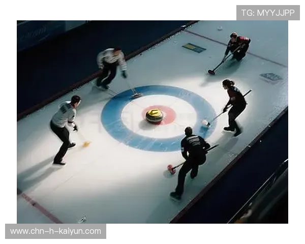 冰壶选手失误擦冰擦到自己站不稳，全场嘘声和笑声齐起